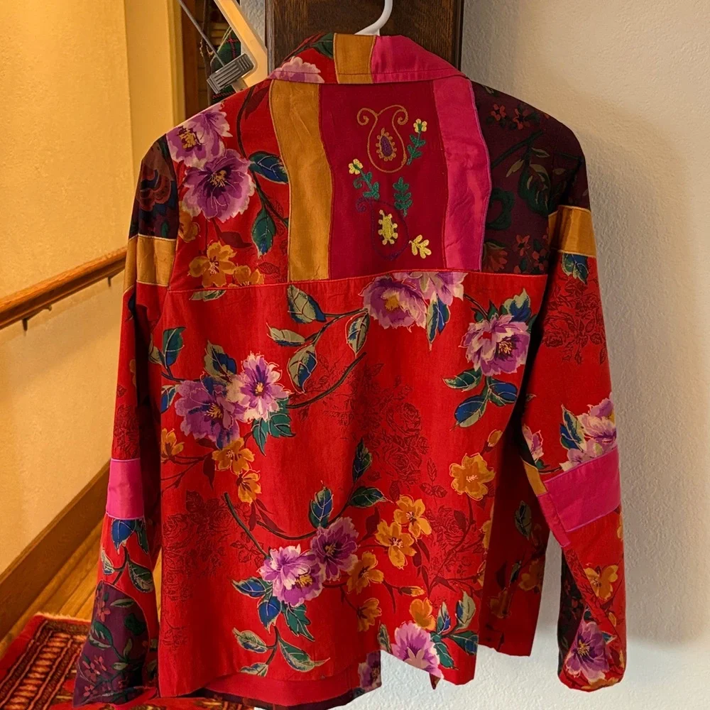 Colorful Floral Patchwork Jacket - Picture 3 of 11